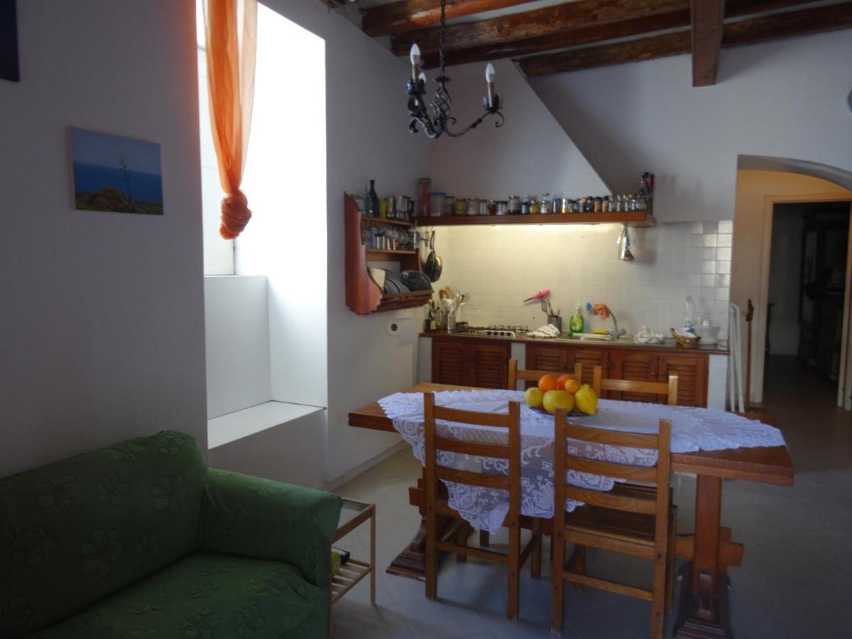 Casa Malvasia Apartment Lipari  Bagian luar foto